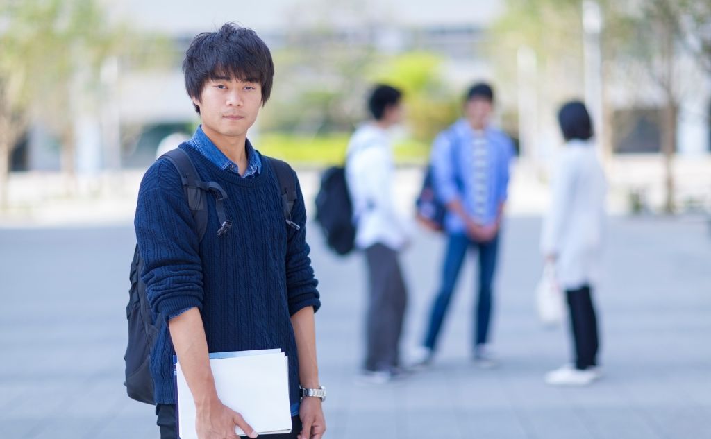 陰キャ大学生のマッチング成功例陰キャ大学生の健太さん（20歳　大学生）がマッチングアプリを使って彼女に出会えた体験談